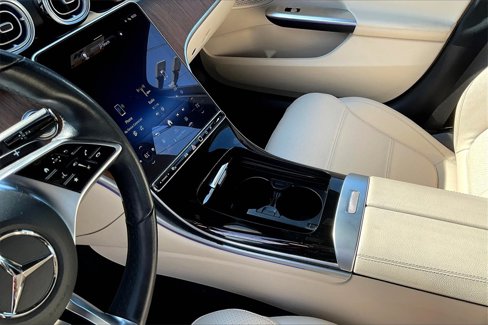 Certified 2022 Mercedes-Benz C 300 4MATIC Sedan image 12