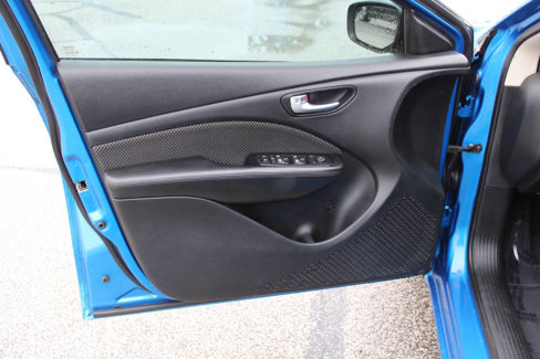 Used 2015 Dodge Dart SXT image 14