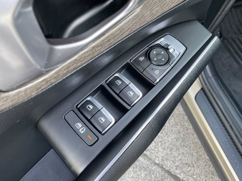 Used 2021 Kia Sorento EX image 35