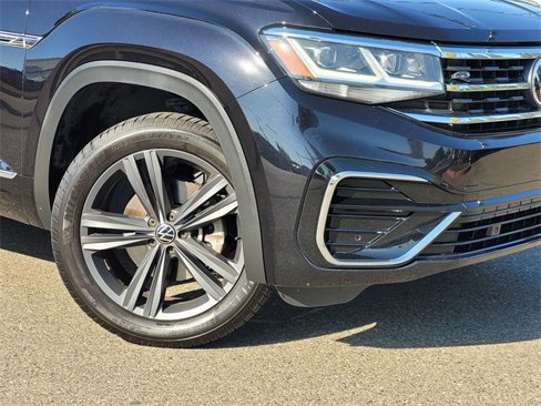 Used 2020 Volkswagen Atlas Cross Sport SE w/ Panoramic Sunroof Package image 9