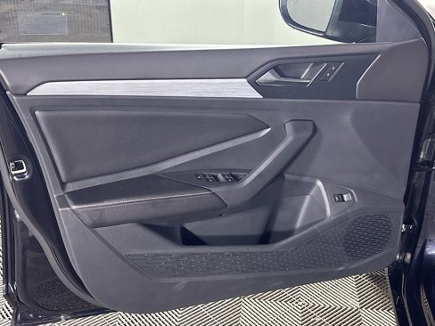New 2025 Volkswagen Jetta S image 11