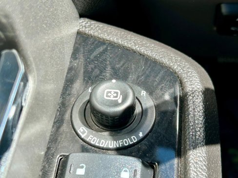 Used 2012 Ford Expedition Limited image 31