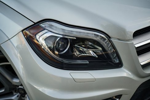 Used 2016 Mercedes-Benz GL 550 4MATIC image 6