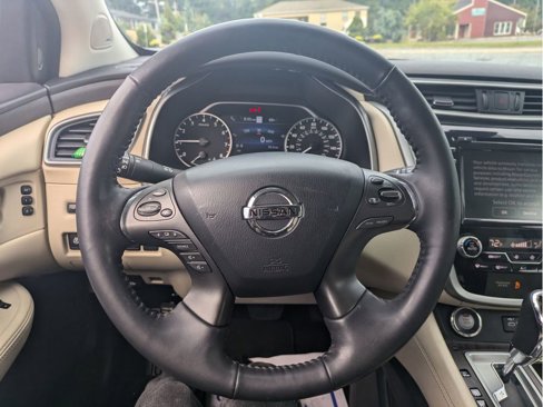 Used 2021 Nissan Murano Platinum w/ Cargo Package image 18