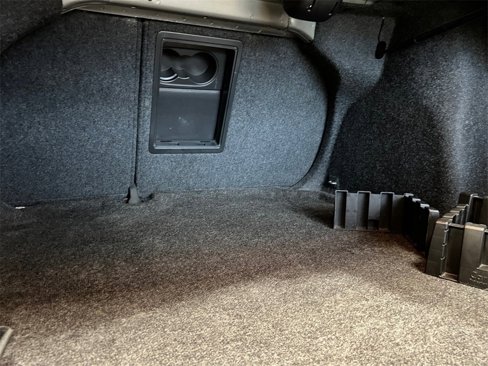 Used 2017 Volkswagen Jetta SE image 6