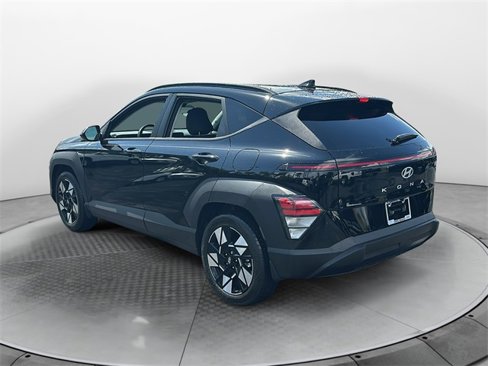 Used 2024 Hyundai Kona SEL image 5
