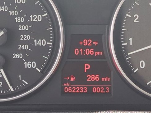 Used 2013 BMW 335i Convertible image 20
