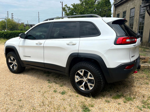 Used 2018 Jeep Cherokee Trailhawk w/ Quick Order Package 27L image 5