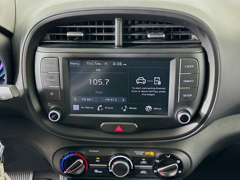 Used 2024 Kia Soul LX w/ Option Group 015 image 23
