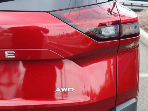 Certified 2023 Nissan Rogue S image 32