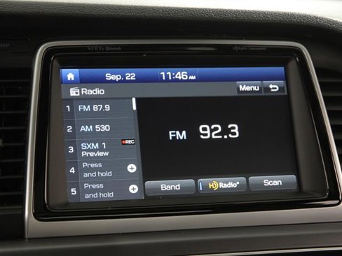 Used 2019 Hyundai Sonata Limited image 11