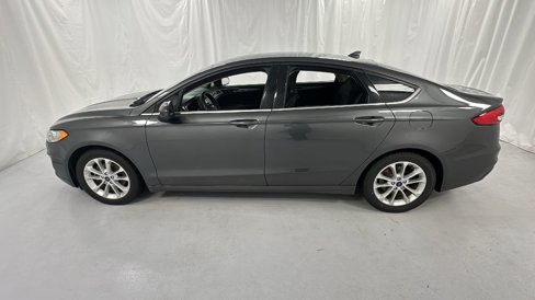 Used 2019 Ford Fusion SE image 6