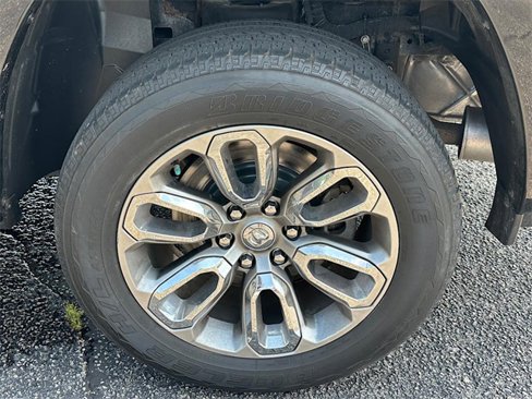 Used 2020 RAM 1500 Laramie w/ Sport Appearance Package image 27