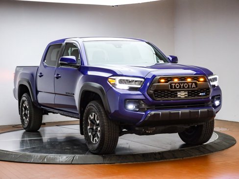 Used 2023 Toyota Tacoma 4x4 Double Cab image 3
