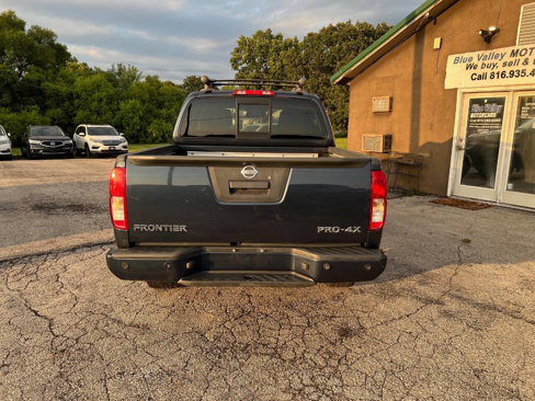 Used 2015 Nissan Frontier PRO-4X w/ Pro-4x Luxury Package image 4