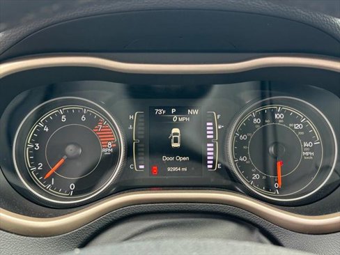 Certified 2018 Jeep Cherokee Latitude image 6