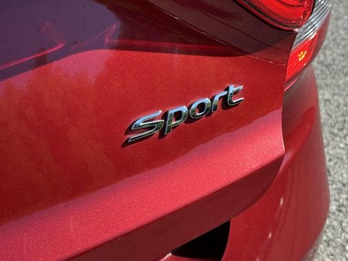 Used 2015 Hyundai Sonata Sport w/ Option Group 03 image 16
