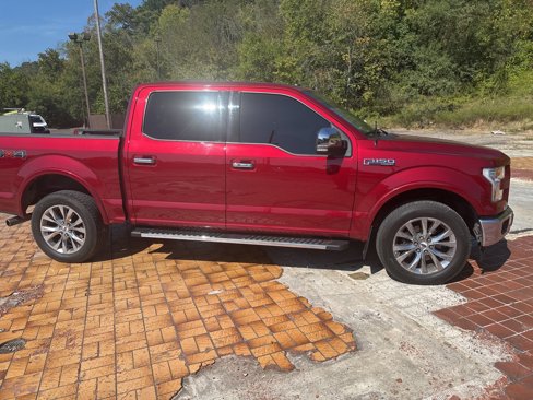 Used 2017 Ford F150 Lariat w/ Equipment Group 502A Luxury image 5