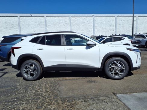 New 2025 Chevrolet Trax LT w/ Driver Confidence Package image 3