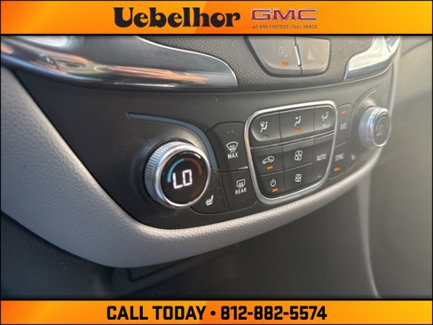 Certified 2023 Chevrolet Equinox LT w/ Driver Convenience Package image 30