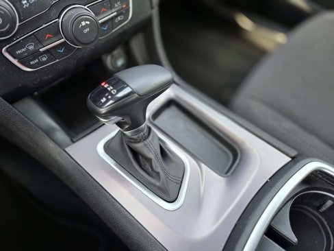Used 2023 Dodge Charger SXT image 31