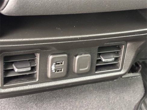 Used 2020 GMC Sierra 1500 SLE w/ SLE Value Package image 4