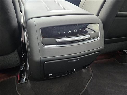 Certified 2024 Cadillac Escalade Premium Luxury image 20