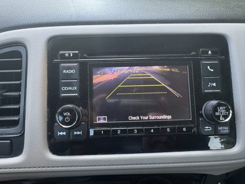 Used 2017 Honda HR-V LX image 27