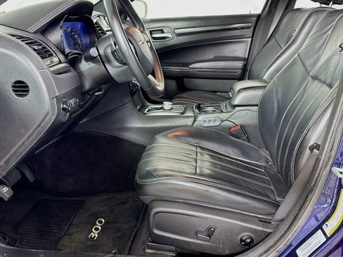 Used 2016 Chrysler 300 S image 24