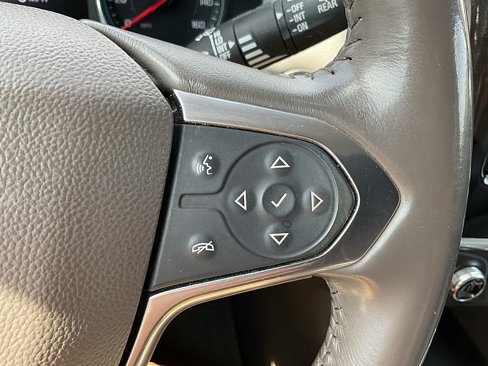 Used 2020 Chevrolet Traverse LT w/ LT Premium Package image 29