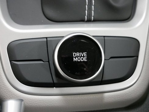 New 2025 Hyundai Venue SEL image 23