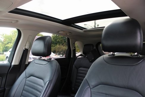 Used 2015 Ford Edge SEL w/ Equipment Group 201A image 14
