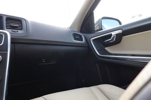 Used 2013 Volvo S60 T5 image 40
