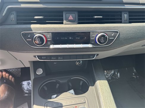 Used 2019 Audi A4 2.0T Premium w/ Convenience Package image 21