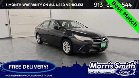 Used 2016 Toyota Camry LE image 1