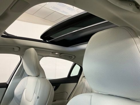 Certified 2024 Volvo S60 T8 Ultimate image 25