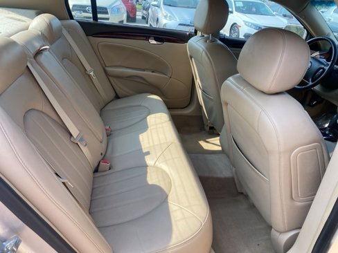 Used 2008 Buick Lucerne CXL w/ Ultra Confidence Package image 22