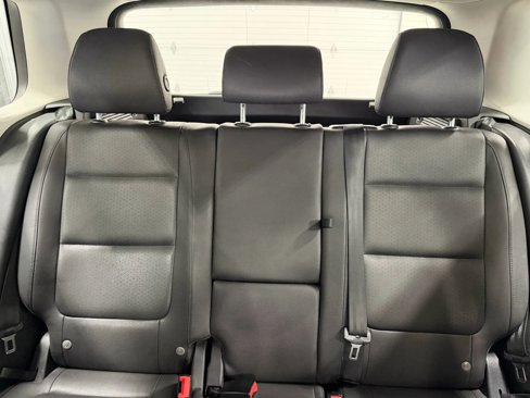 Used 2016 Volkswagen Tiguan S image 50