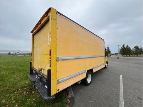 Used 2008 GMC Savana 3500 image 7