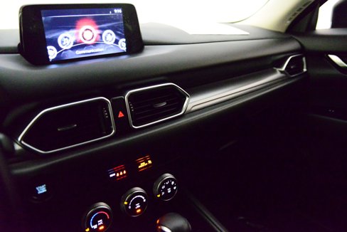 Used 2019 MAZDA CX-5 Sport image 28