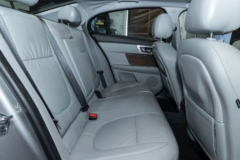 Used 2009 Jaguar XF Premium image 23