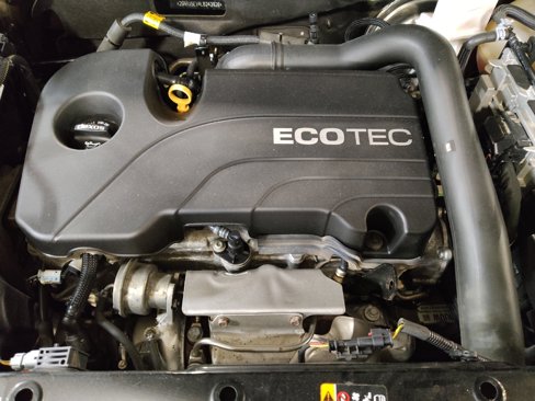Used 2020 Chevrolet Equinox LS w/ LPO, Cargo Package image 30