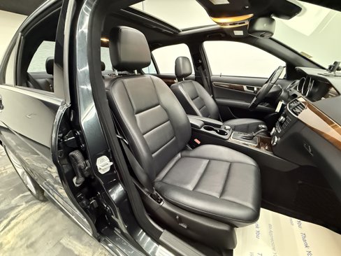 Used 2012 Mercedes-Benz C 300 Sport image 16