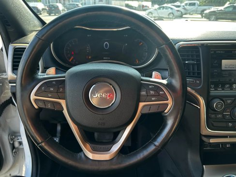 Used 2014 Jeep Grand Cherokee Limited image 16