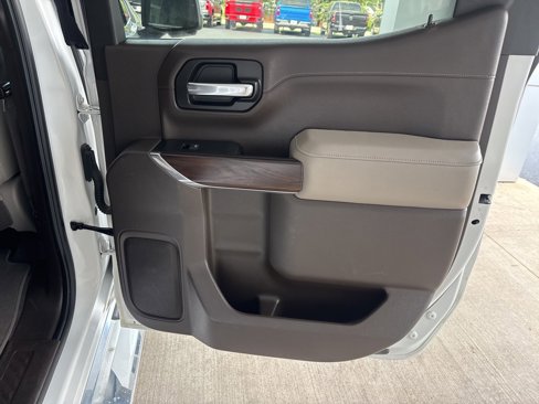 Used 2020 GMC Sierra 1500 SLT image 30