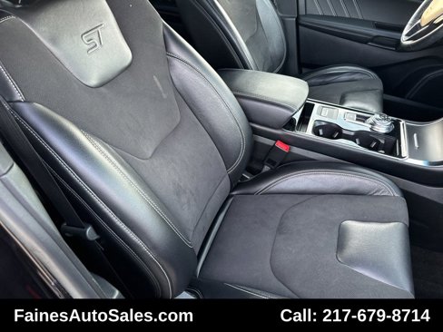 Used 2019 Ford Edge ST image 70