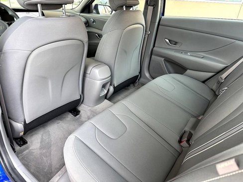 Used 2024 Hyundai Elantra SEL image 22