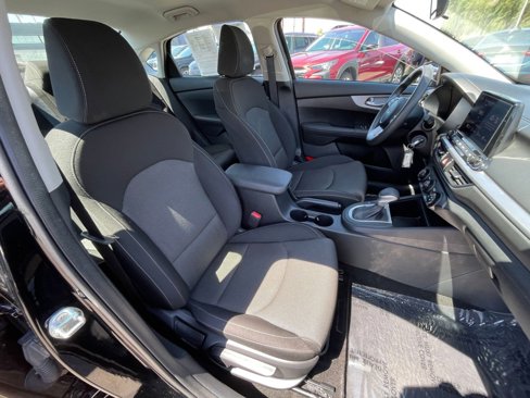 Used 2024 Kia Forte LXS image 27