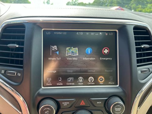 Used 2016 Jeep Grand Cherokee Overland image 21