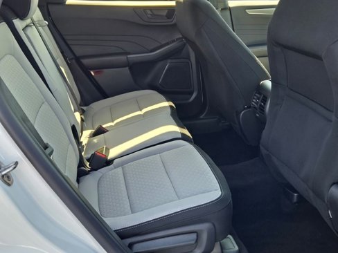 Used 2024 Ford Escape Active image 10